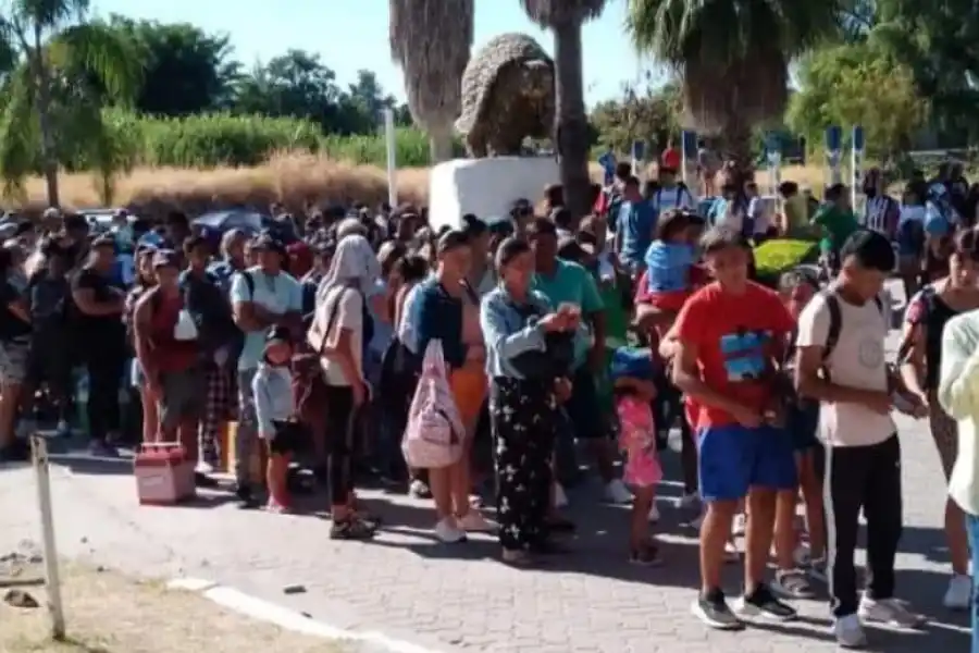 Vacaciones en Tucumán: las impresionantes fotos del balneario de Famaillá y su lleno total