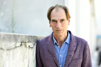 Quién es Julian Sands, el actor que desapareció en una excursión