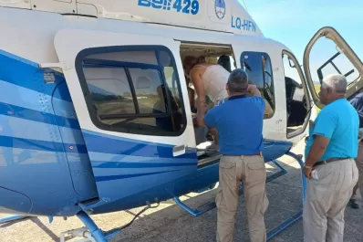 Trasladan en helicóptero a pacientes tucumanos de alta montaña