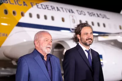 Lula da Silva llegó al país y mañana se reunirá con Alberto Fernández