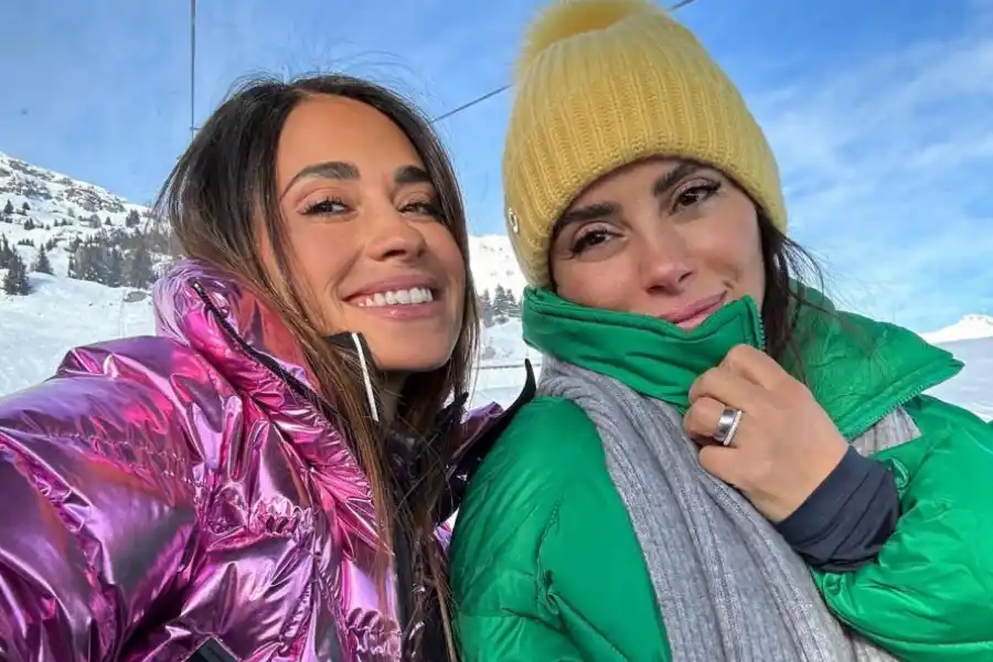 Antonela Roccuzzo junto a Daniella Semaan