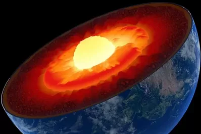 Encuentran una capa desconocida y oculta en el interior de la Tierra