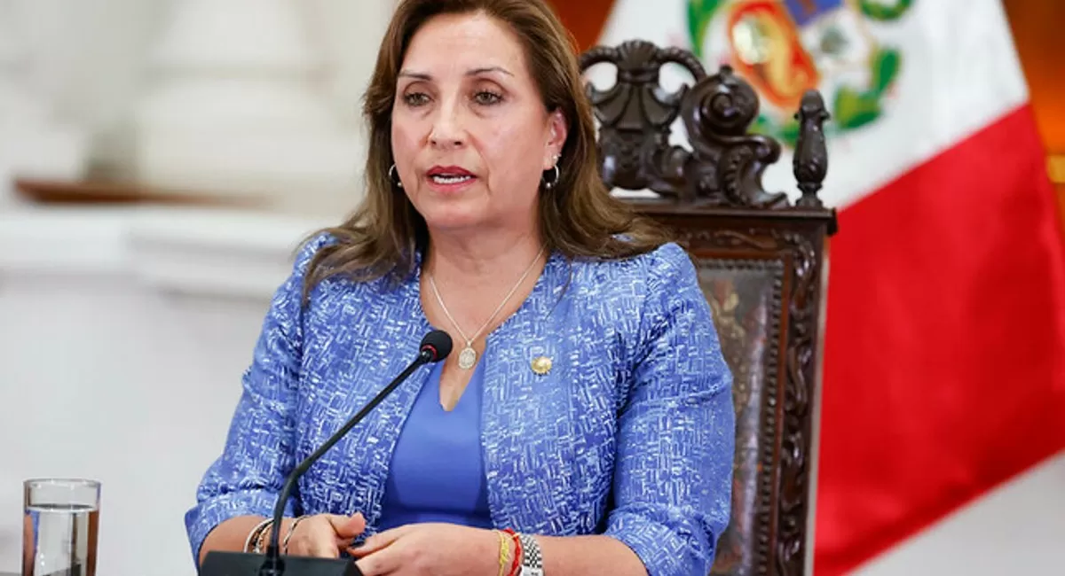 Dina Boluarte, presidenta constitucional del Perú.