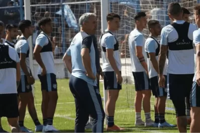 Cómo formaría Atlético Tucumán para enfrentar a Boca