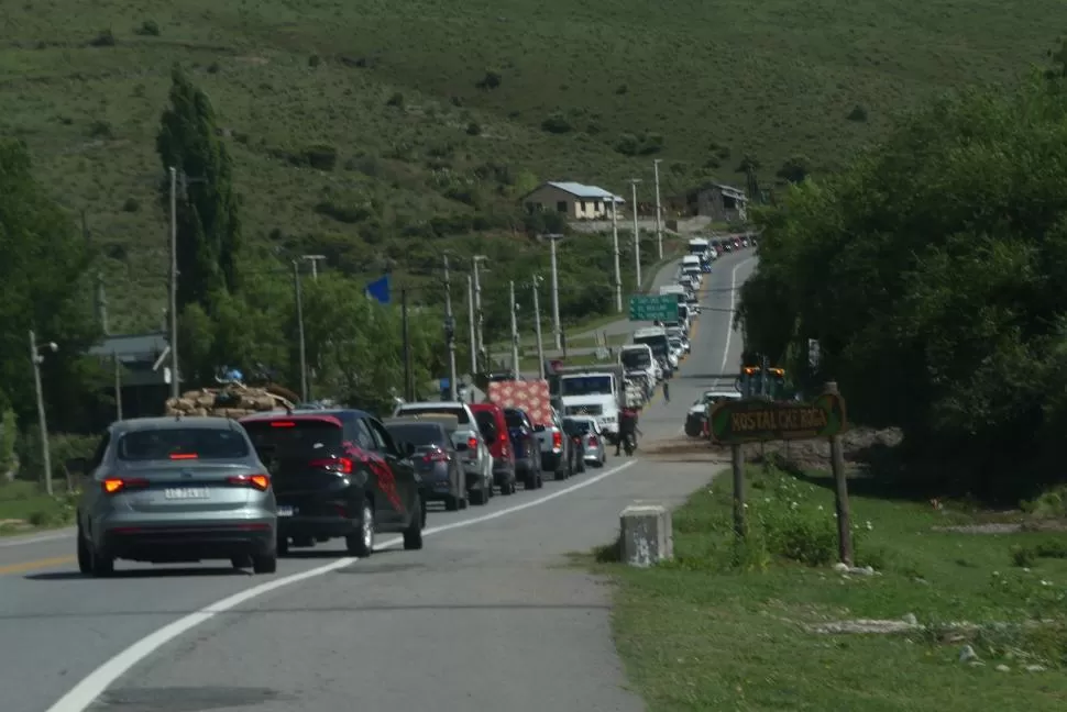 El camino a los Valles está liberado, aunque habrá que tener paciencia por la gran afluencia de vehículos