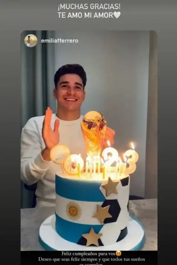 Dedicatoria de Emilia Ferrero a Julián Álvarez por su cumpleaños