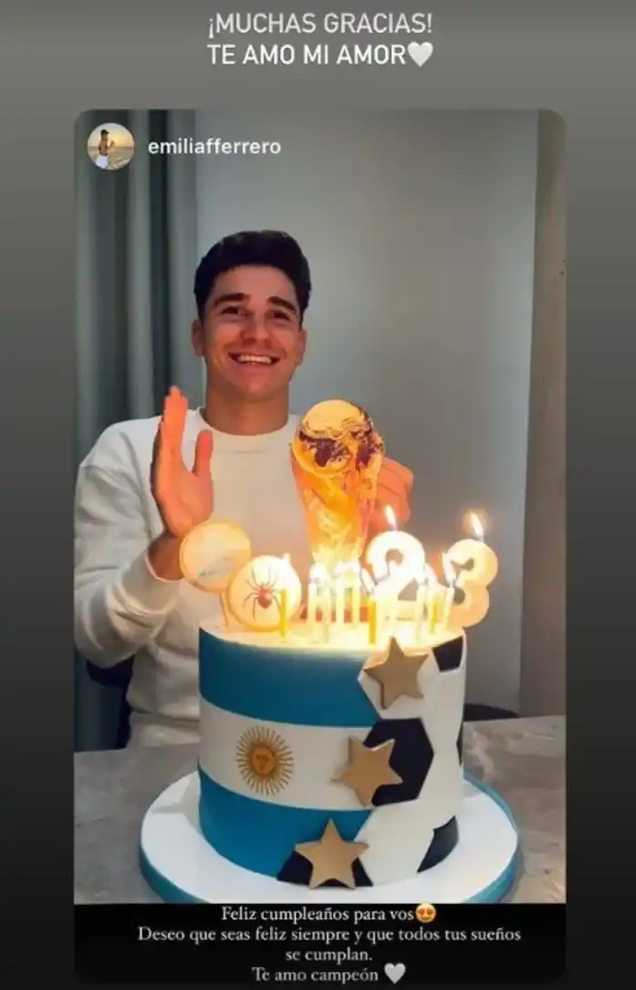Dedicatoria de Emilia Ferrero a Julián Álvarez por su cumpleaños