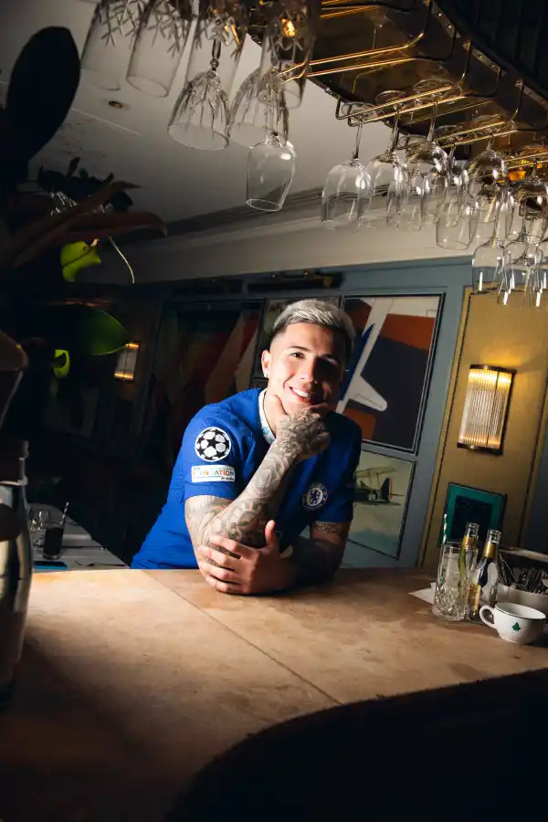 Enzo Fernández fue presentado oficialmente en Chelsea