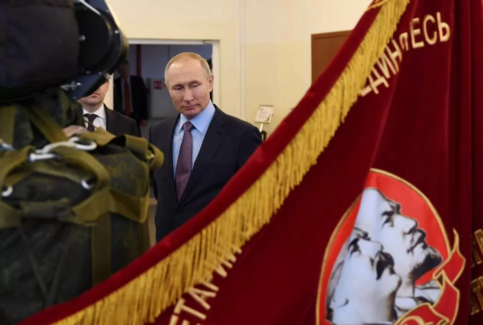 ADMIRADOR DEL IMPERIO ZARISTA. Putin reivindica los valores tradicionales de la Rusia profunda.  