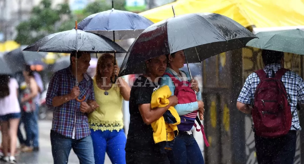 Tucumán, una vez más bajo alerta amarilla: ¿hasta cuándo seguirá lloviendo?