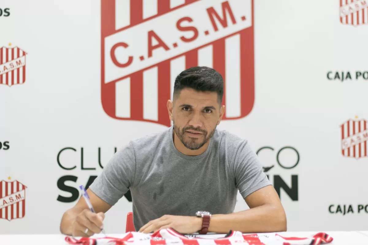 Cambió de vereda: Gervasio Núñez es el nuevo refuerzo de San Martín de Tucumán