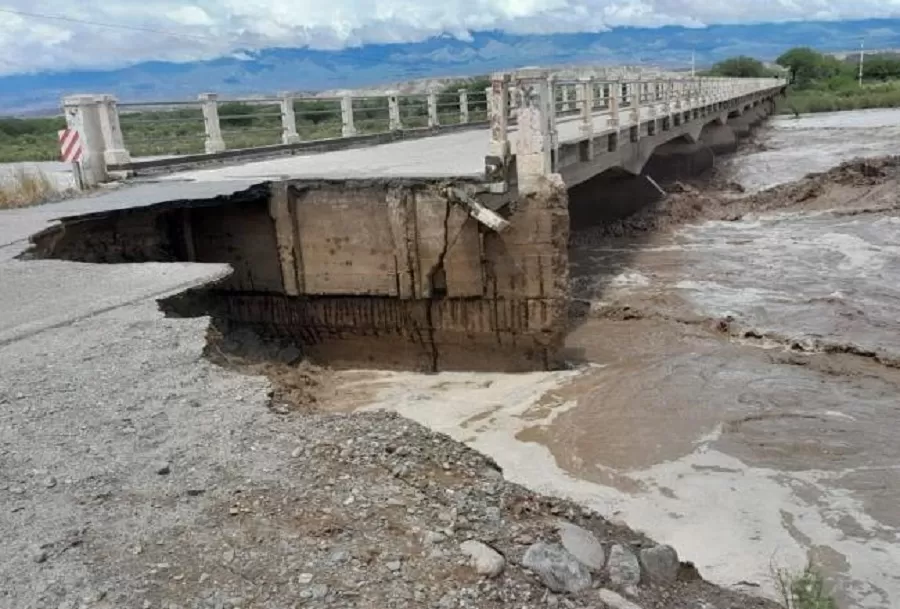 Colapso del “Puente de Quilmes”: no saben cuándo se restablecerá el tránsito