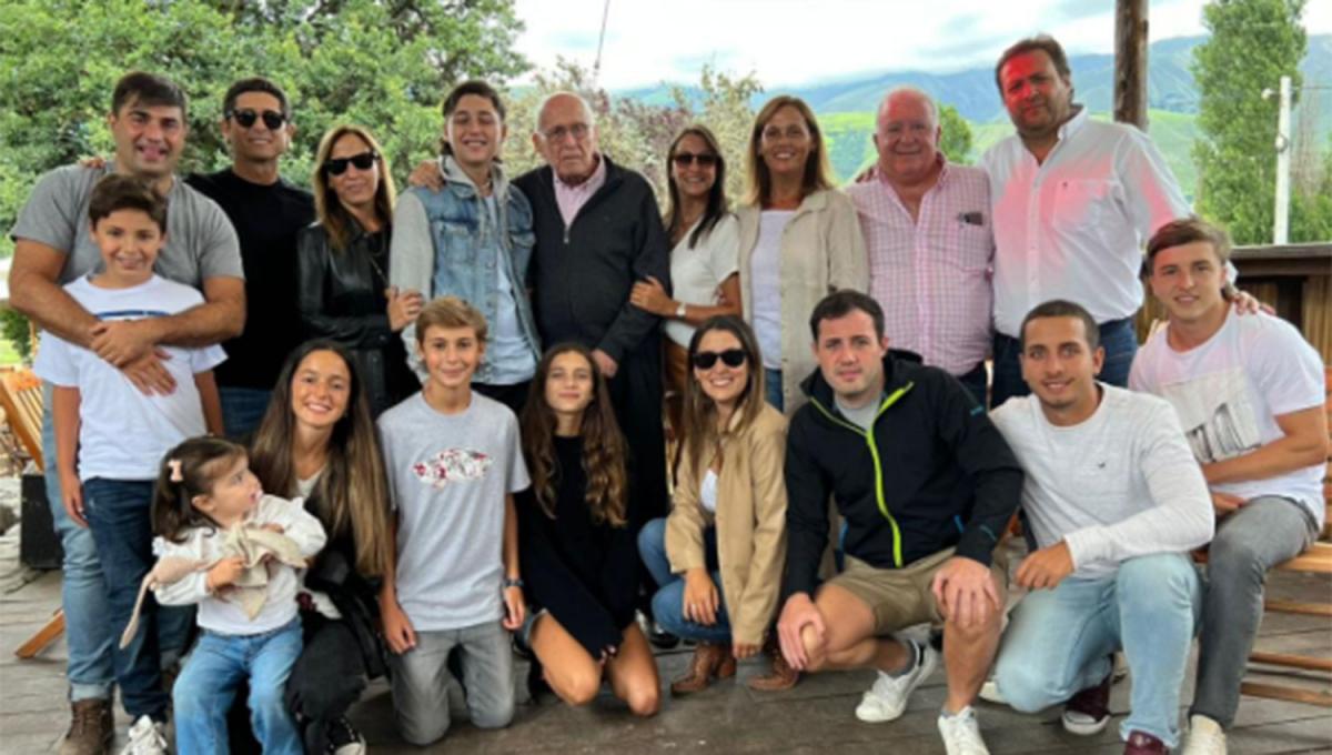 Homenaje a Fernando Bach.