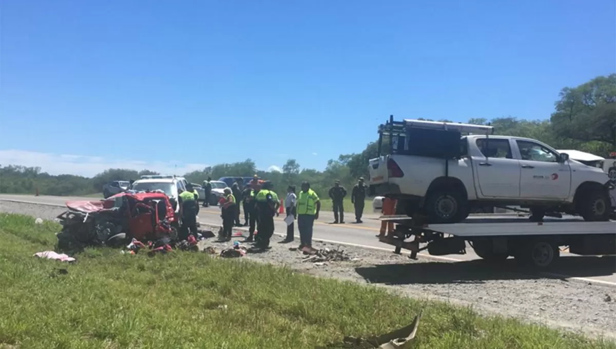 Triple choque en la ruta 9: una mujer murió y hay heridos de gravedad