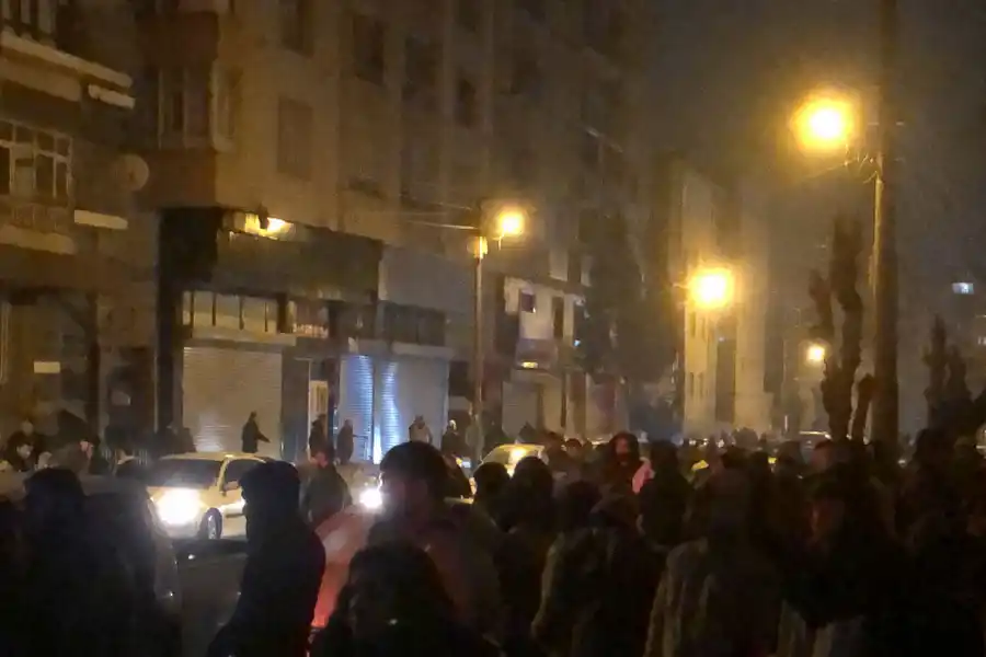 ESTIMACIONES. La Autoridad de Gestión de Desastres y Emergencias de Turquía (AFAD) calculó la magnitud del sismo en 7,4 cerca de Kahramanmaras 