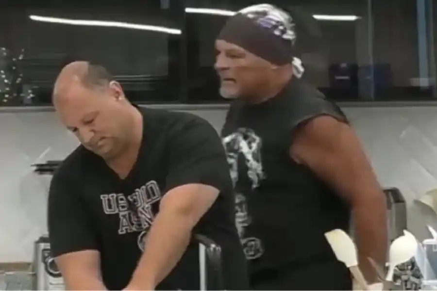 Algunas de las tensas peleas entre Alfa y Ariel.