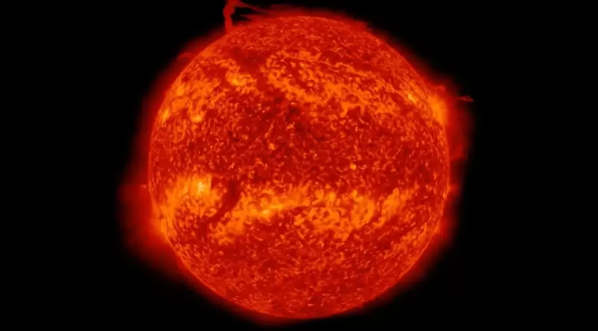 El sol sufrió un desprendimiento de su superficie y la NASA encendió sus alarmas