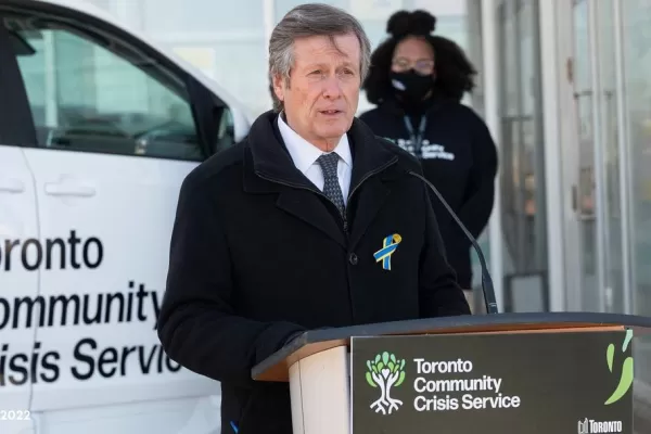 Canadá: un alcalde renunció tras reconocer que engañó a su esposa con una empleada