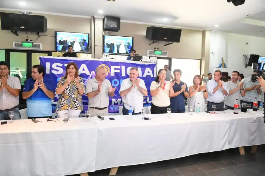 Militantes de Río Chico expresaron su apoyo a la fórmula Jaldo-Manzur