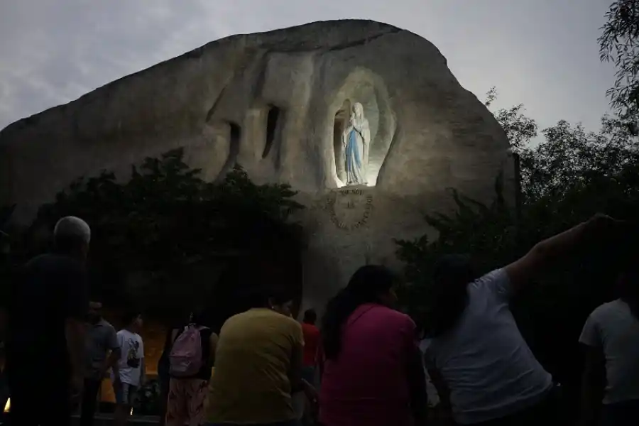 Multitudinaria muestra de fe en San Pedro de Colalao por la celebración de Lourdes