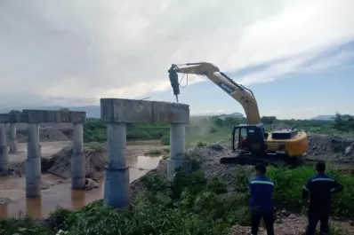 Continúa la inseguridad en la obra del puente ferroviario
