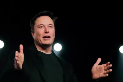 Elon Musk planea comprar un importante club de fútbol europeo