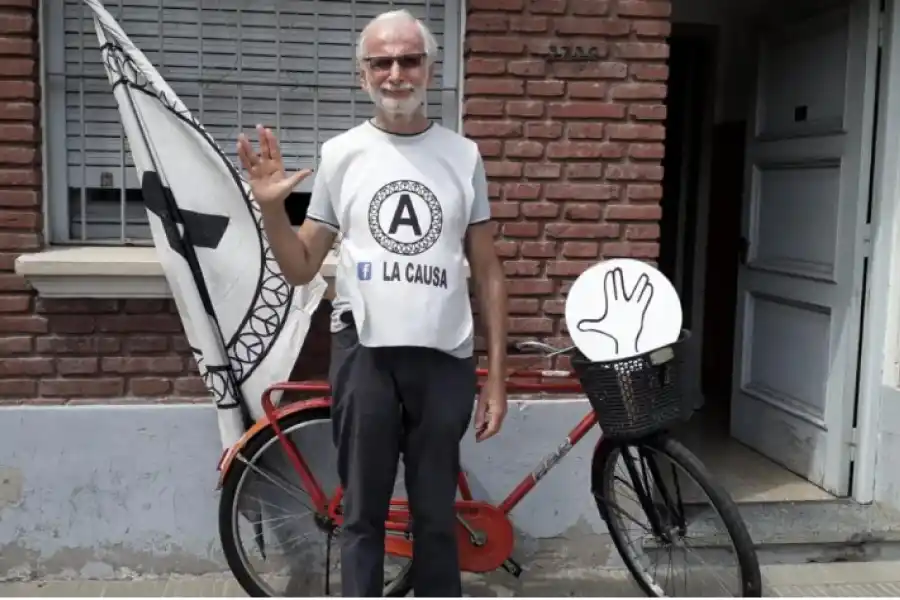 Un concejal propuso crear un espacio de conexión extraterrestre y observación de ovnis