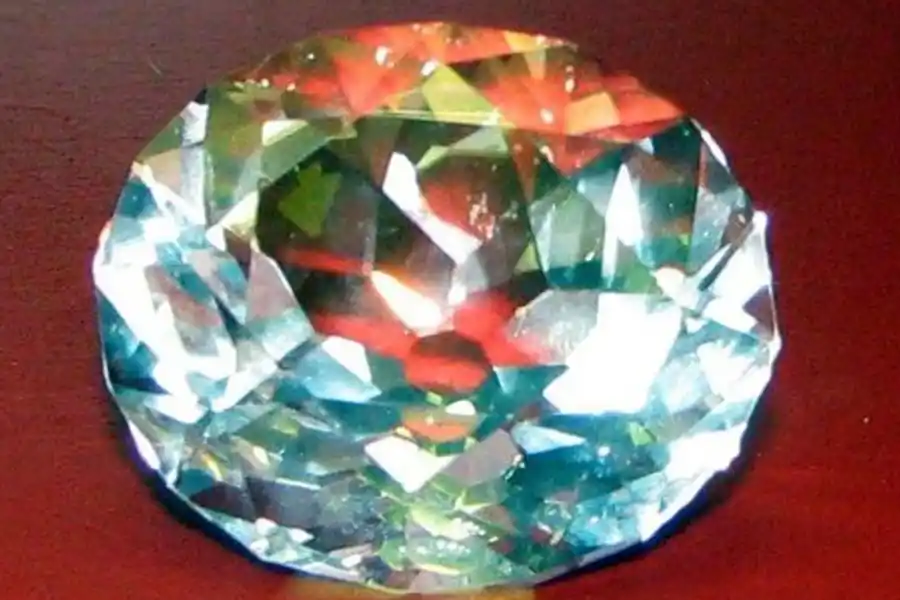 RECLAMADO. El diamante Koh-i-Noor desató sangrientas disputas hasta que llegó a manos de la reina Victoria, en 1877.