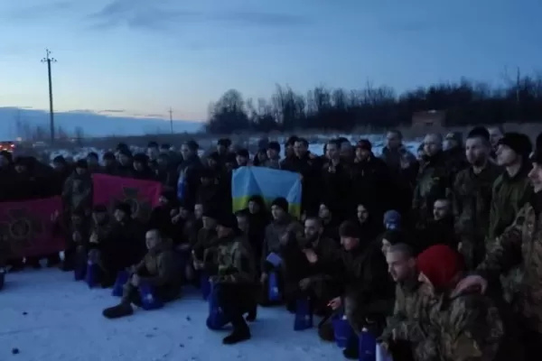Rusia y Ucrania intercambiaron más de 100 prisioneros de guerra