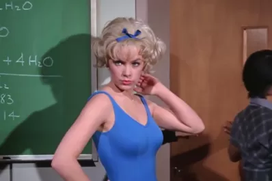 A los 84 años murió Stella Stevens, actriz de El profesor chiflado