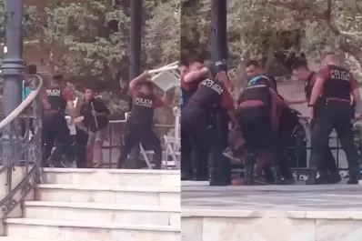 Video: agentes policiales detuvieron a sillazos a un hombre que los atacó con un palo de madera