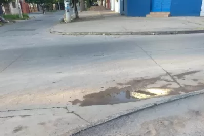 LA GACETA en WhatsApp: “Se están robando las tapas”