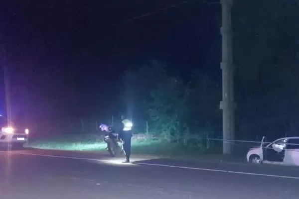 Accidente fatal en Tafí del Valle: un hombre murió al chocar un auto contra un poste