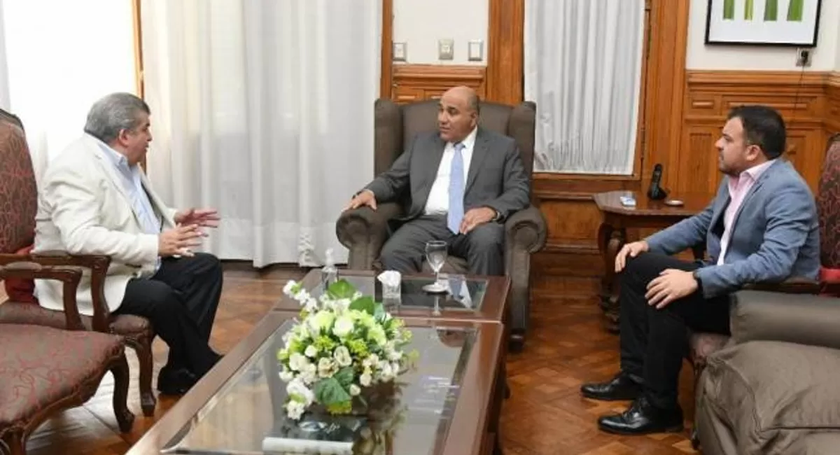 Juan Manzur y Francisco Serra se reunieron en Casa de Gobierno