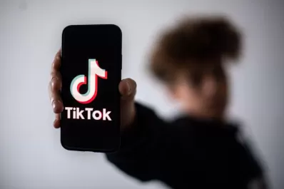 TikTok: la Unión Europea prohíbe el uso de la aplicación en dispositivos oficiales