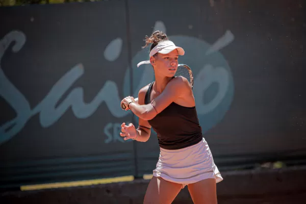 Tenis: Gabriel Markus es coach y papá a la vez