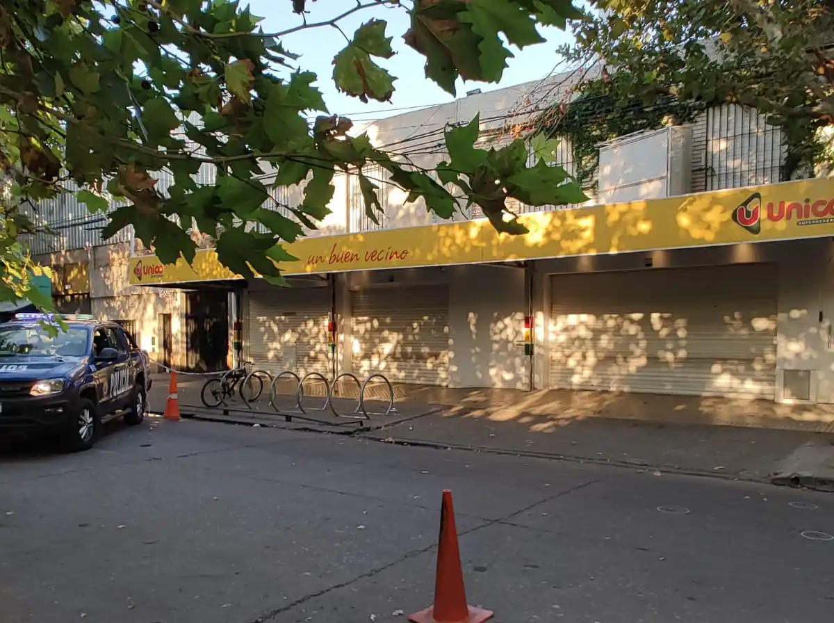 Supermercado de la familia Rocuzzo. Gentileza Cadena3