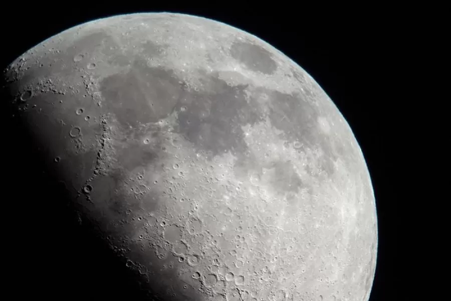 Científicos internacionales proponen crear un huso horario lunar