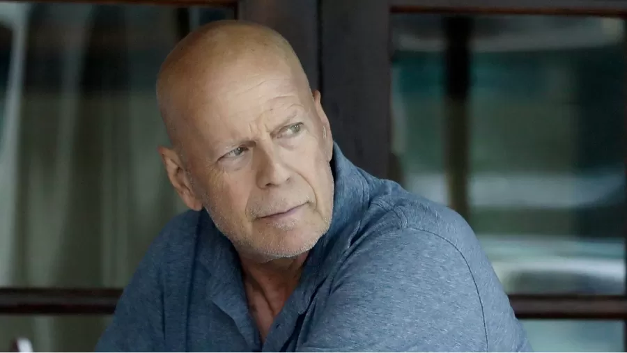 Bruce Willis fue diagnosticado con demencia frontotemporal en agosto de este año.