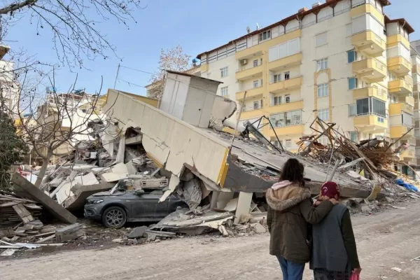 El sismo dejó unos 50.000 muertos en Turquía y Siria
