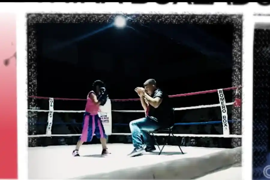 La entrevista que la CNN le hizo al boxeador y agente de tránsito, Emiliano Nasul