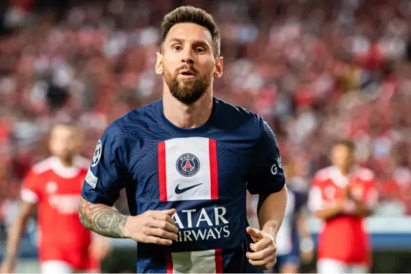 En medio de la crisis por la eliminación de Champions League, el PSG vuelve a jugar