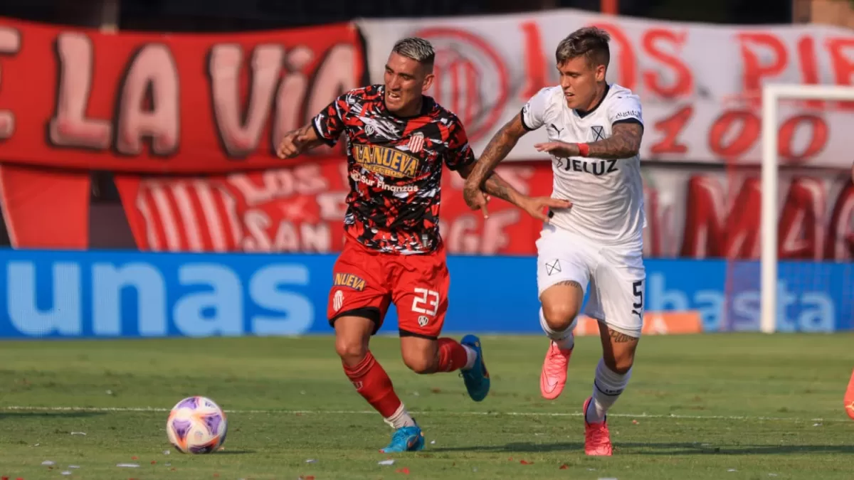 Independiente resistió con uno menos y sacó un empate en su visita a Barracas Central