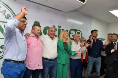 ActivAr, el espacio político del diputado Cisneros, inauguró su sede con Manzur y Chahla