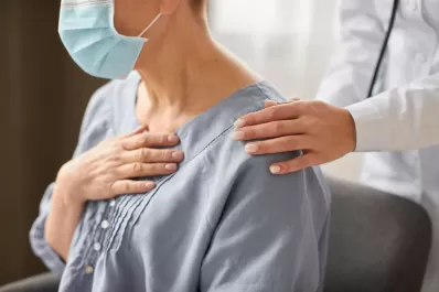 Alertan por el crecimiento mundial de los casos de poscovid