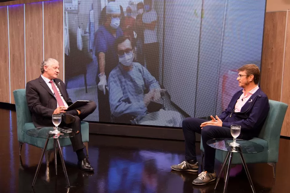 CON FELIPE PALAZZO. Las entrevistas son un centrales en el producto. la gaceta / foto de analía jaramillo - josé nuno 