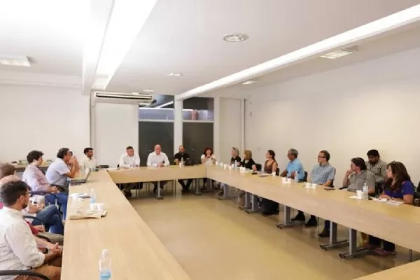 Realizaron un ateneo literario con escritores sobre Historia y Cultura de Tucumán