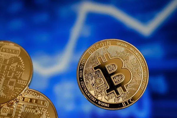 Recuperación de las Bitcoins: tras la debacle, mejora la cotización de monedas digitales