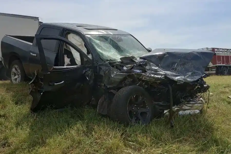 Hijo de Ramón Díaz chocó en la ruta 5 y falleció su esposa marplatense -