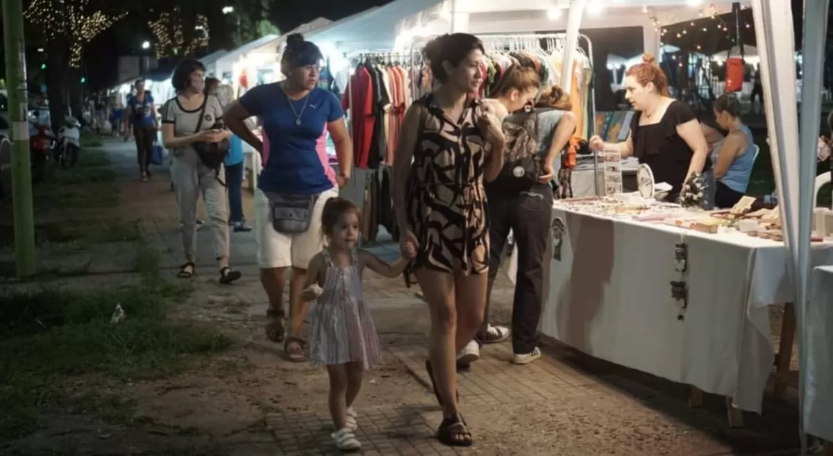 La feria de emprendedores se instalará en la plaza Alberdi